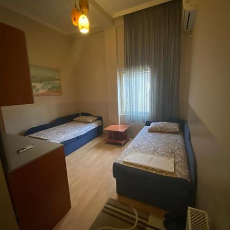 Hotel Santos Скопие Екстериор снимка