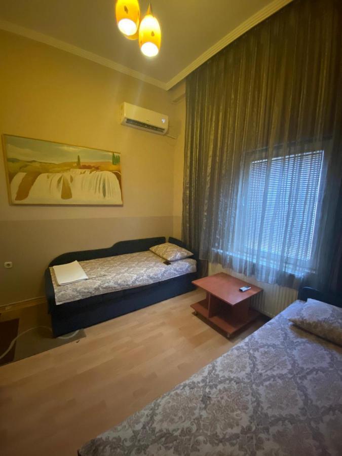 Hotel Santos Скопие Екстериор снимка